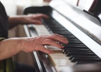 Is it Hard to Learn Piano at an Older Age?