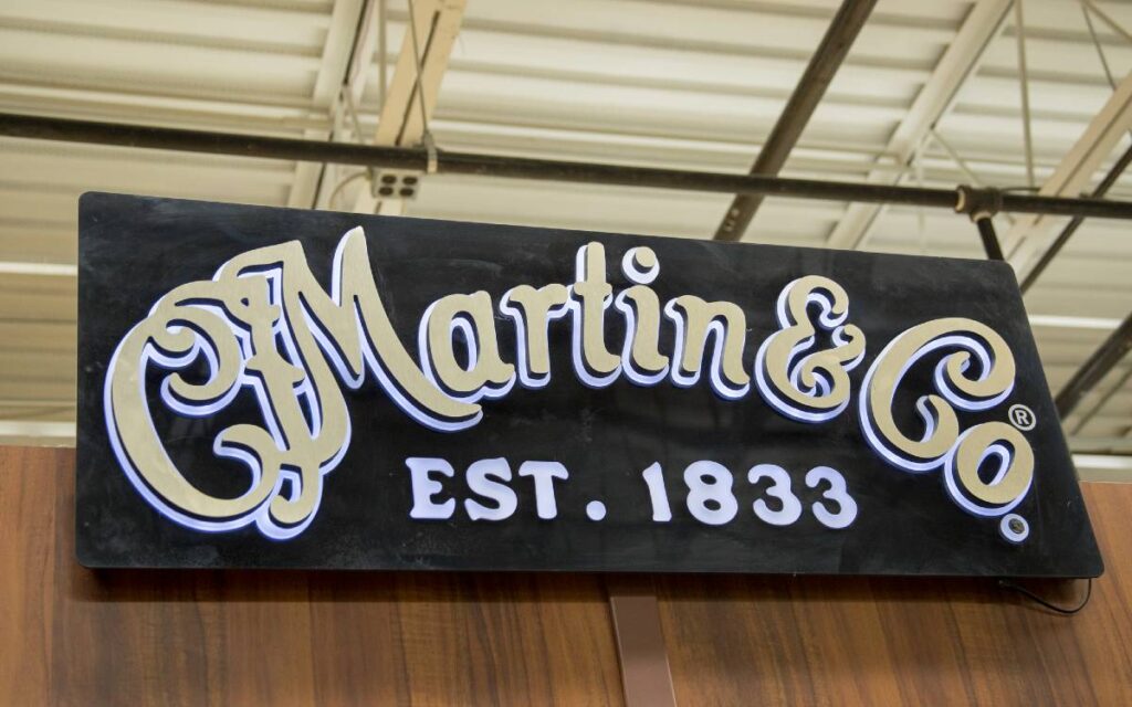 Martin guitar logo