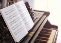 Can You Really Learn Piano Without Reading Music?