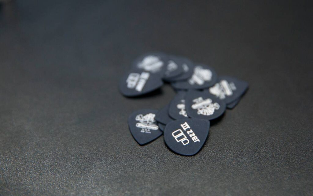 Black jazz iii guitar picks