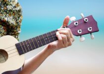 Top 10 Easy Hawaiian Ukulele Songs for Beginners (with Chords)