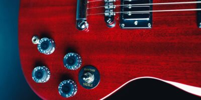 Complete guide to the parts of electric guitar anatomy